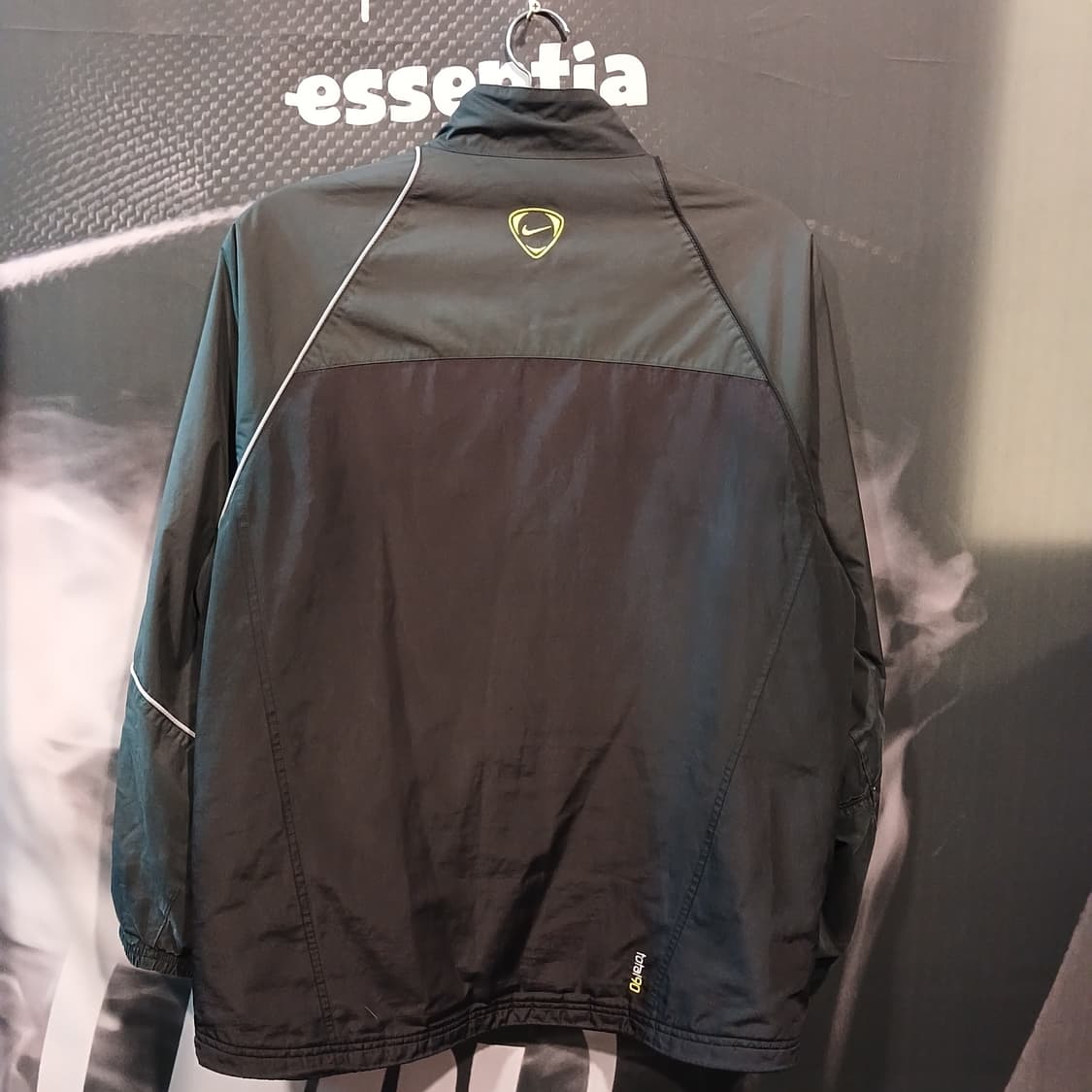 나이키 90s 스우시 바람막이 윈드브레이커  상품이미지2