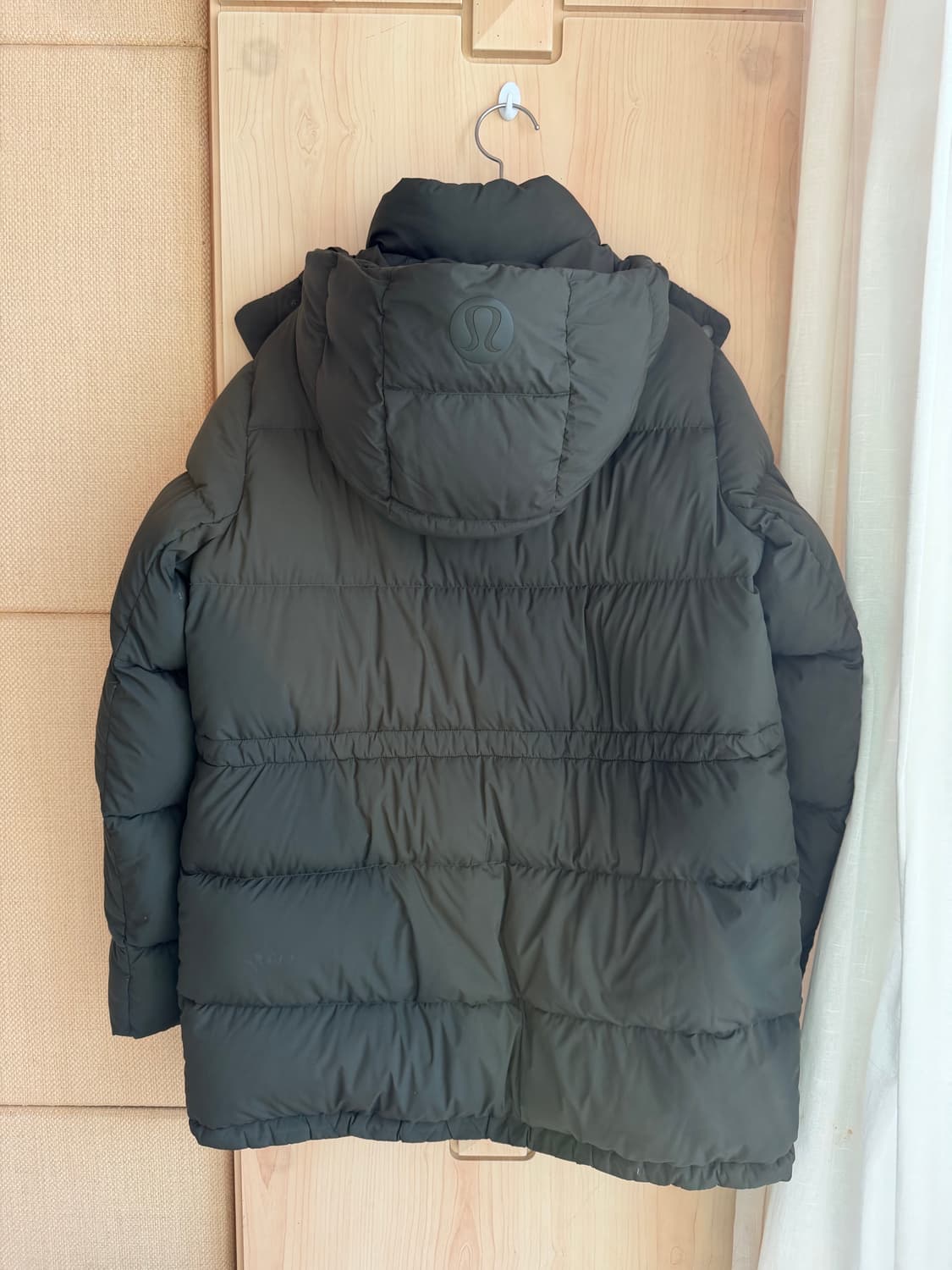 룰루레몬 패딩 점퍼 사이즈 6 상품이미지2