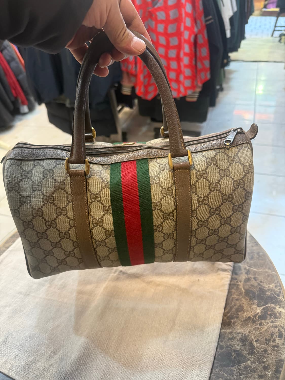 정품 구찌 오디피아 빈티지 토트백 팝니다 상품이미지4