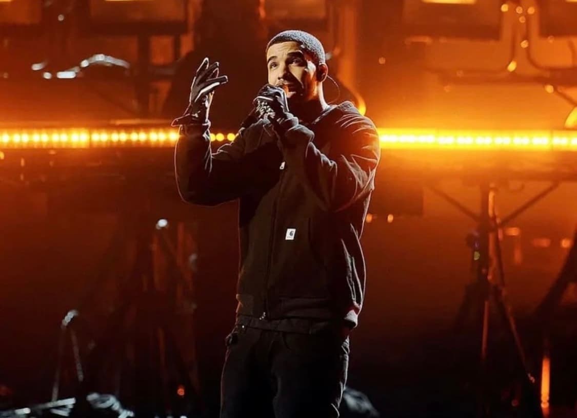 칼하트 x 아담 킴멜 후드 집업 상품이미지2