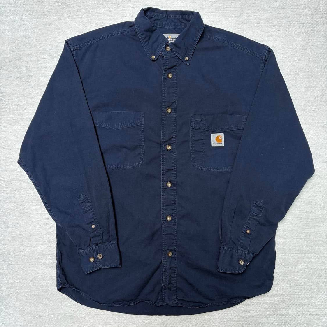 칼하트 네이비셔츠 상품이미지2