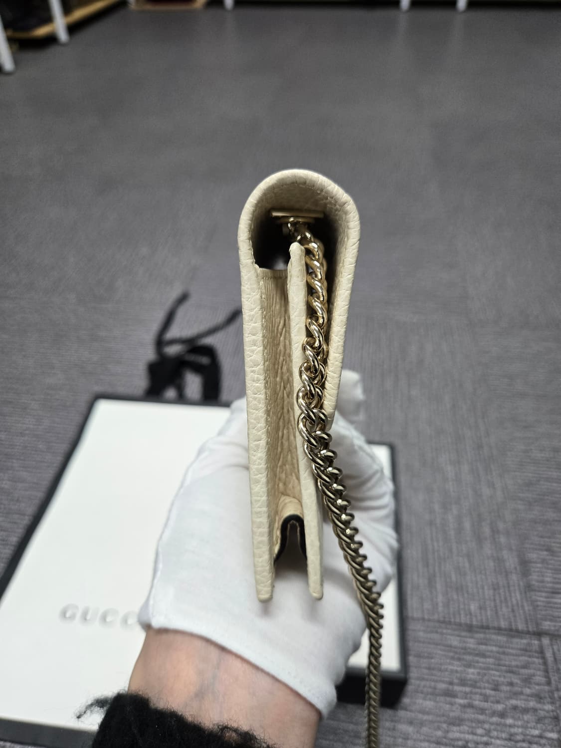 [특가][정품] 구찌 인터로킹 GG 숄더백 상품이미지3