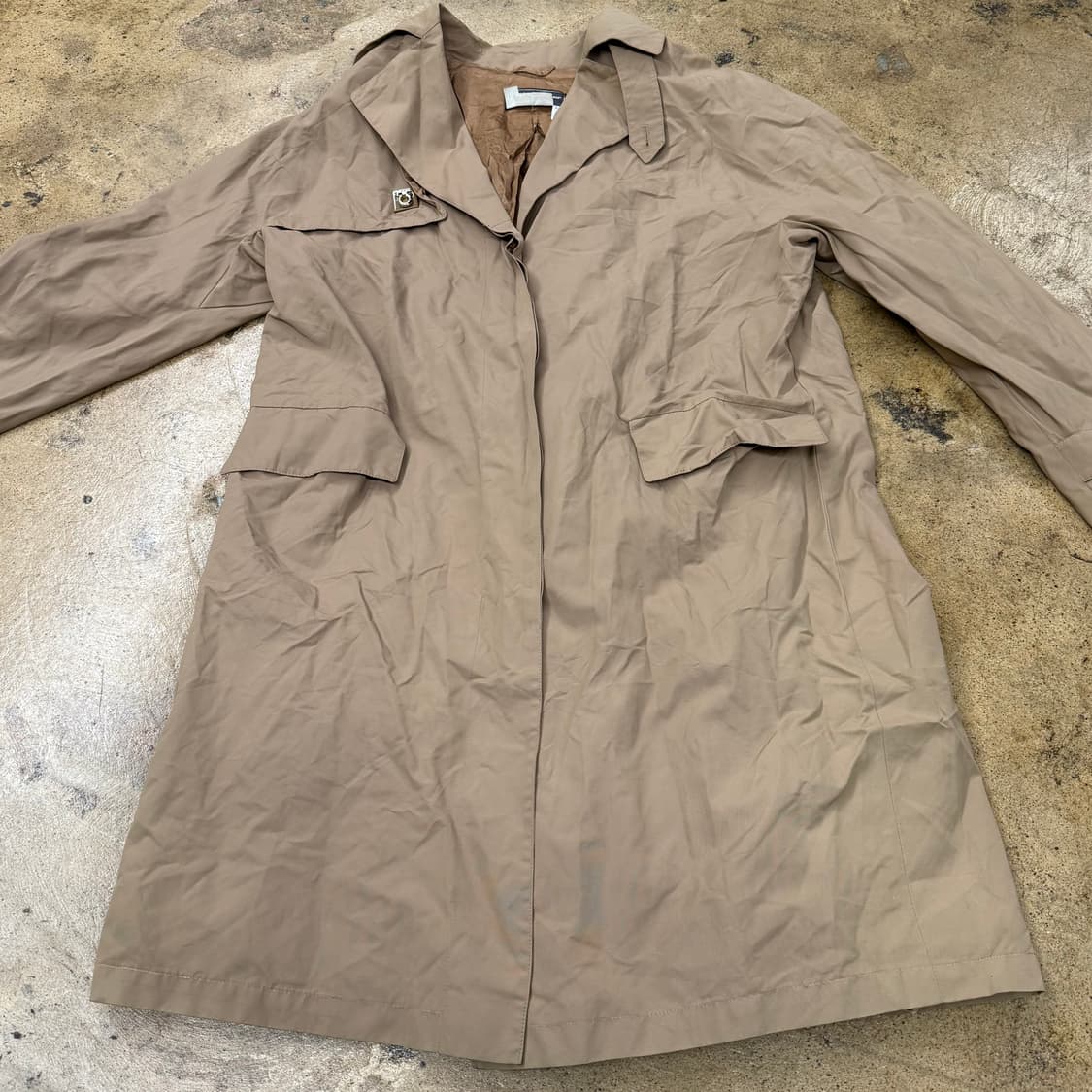 [정품] 페레가모 베이지색 트렌치 코트 b19 상품이미지3