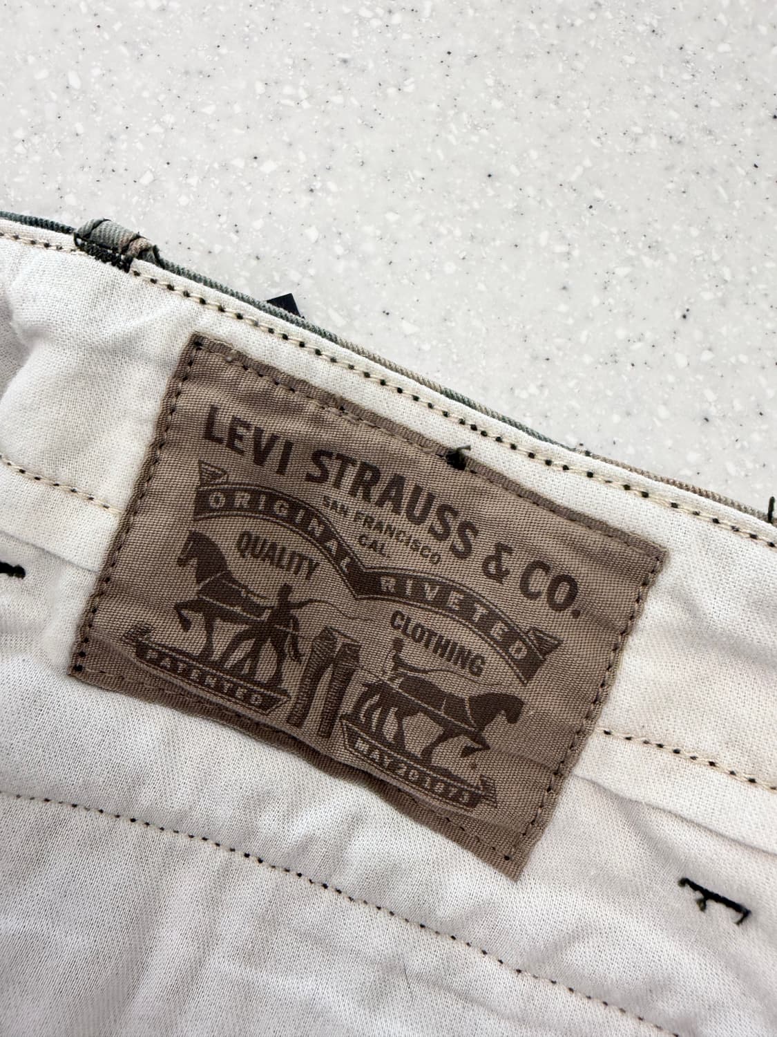 273. 리바이스 카모카고쇼츠 반바지 상품이미지3