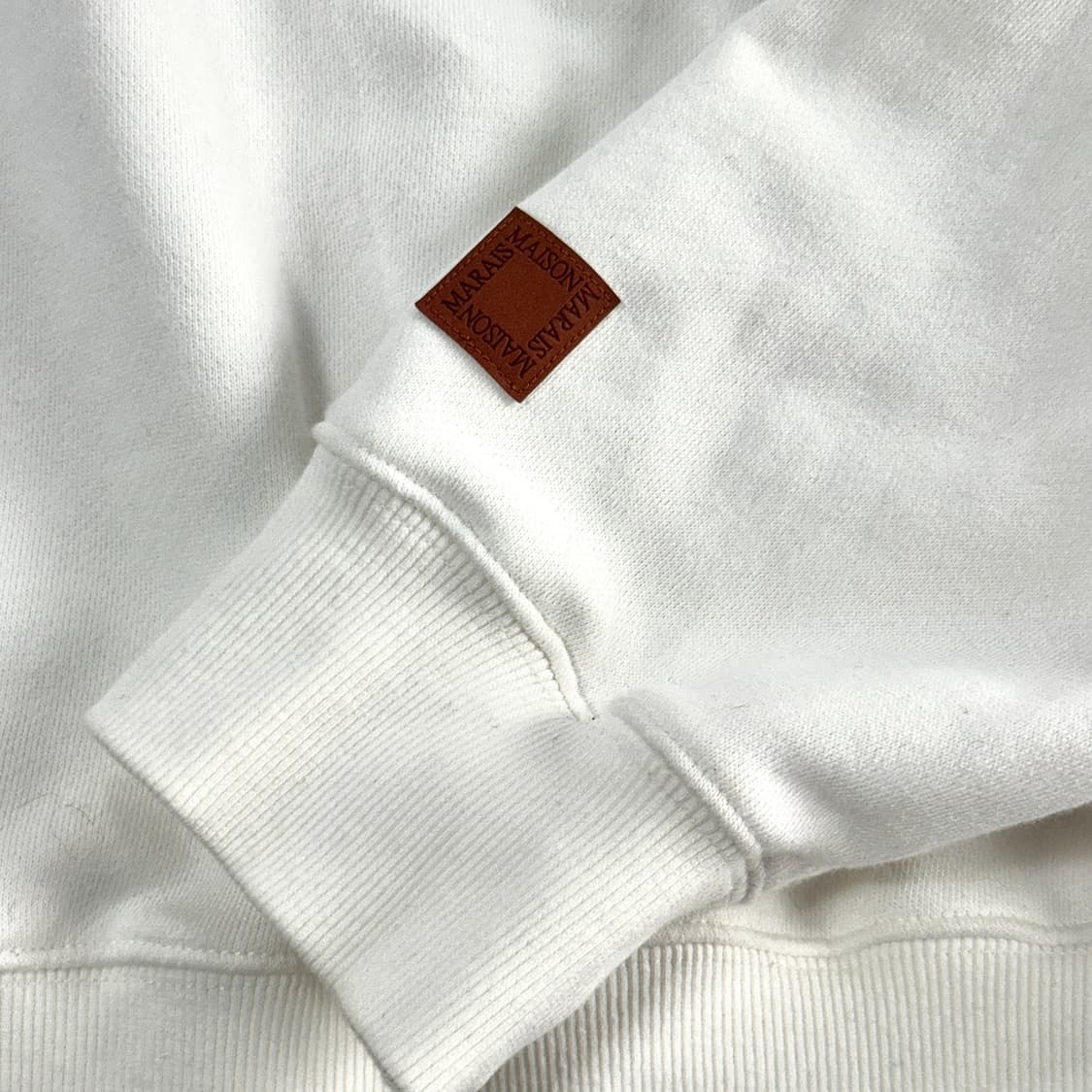 메종마레 노스텔지어 하프 집업 상품이미지6