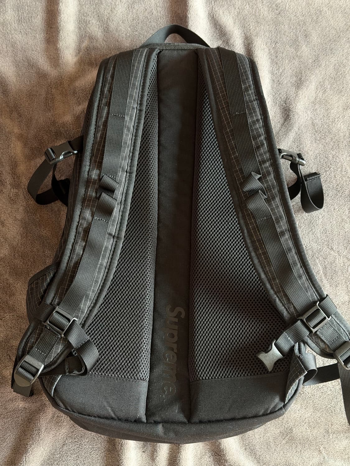 슈프림 24ss 백팩 블랙 상품이미지3