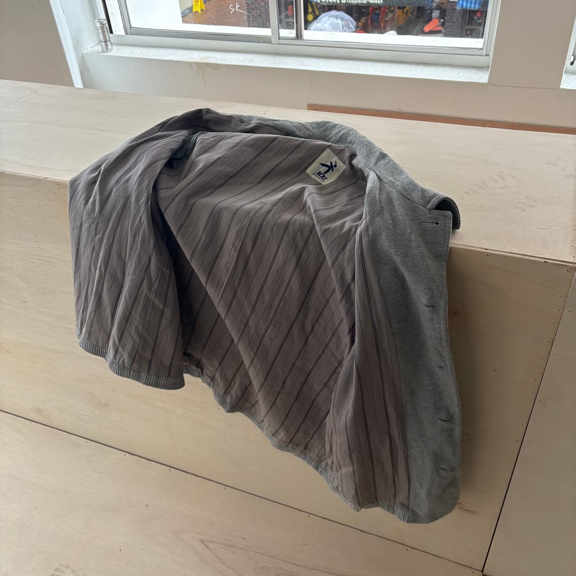 HAI SPORTING GEAR 그레이 코듀로이 & 스웻 믹스 자켓 상품이미지9