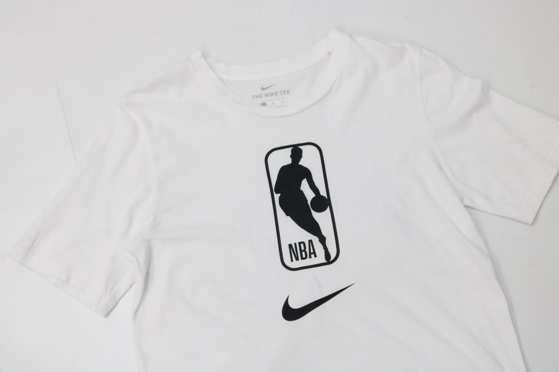 나이키 NBA 빅로고 화이트 반팔티셔츠 상품이미지3