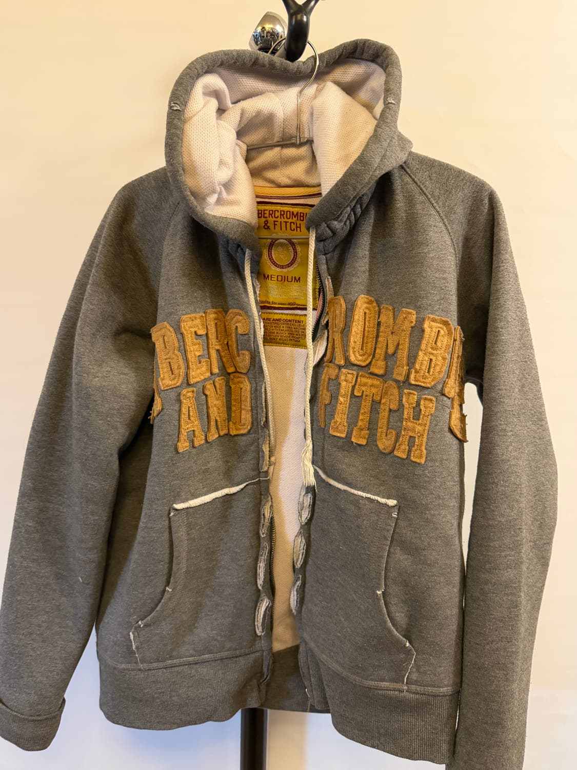 아베크롬비 희귀 데미지 후드집업 상품이미지3