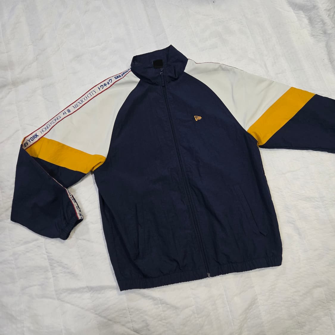 뉴애라 스펠아웃 테잎로고 트랙탑 세트 상품이미지3