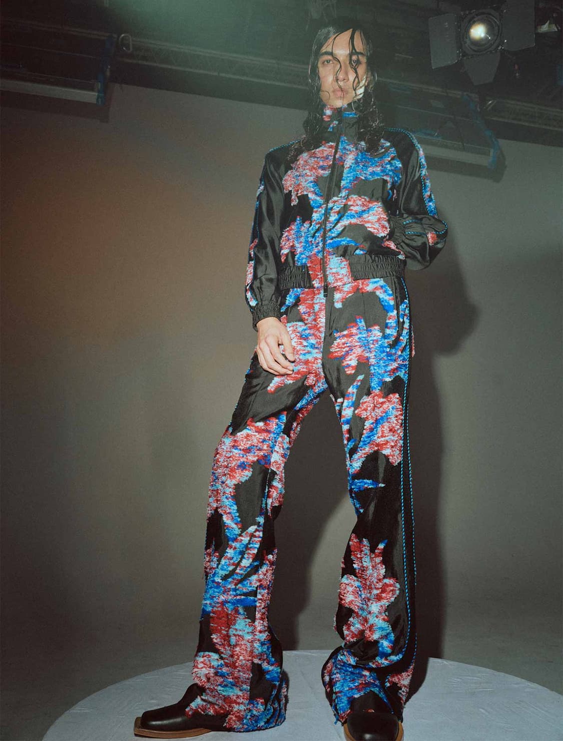 새상품 탁 TAAKK 플라워 자카드 트랙자켓 2사이즈 상품이미지1