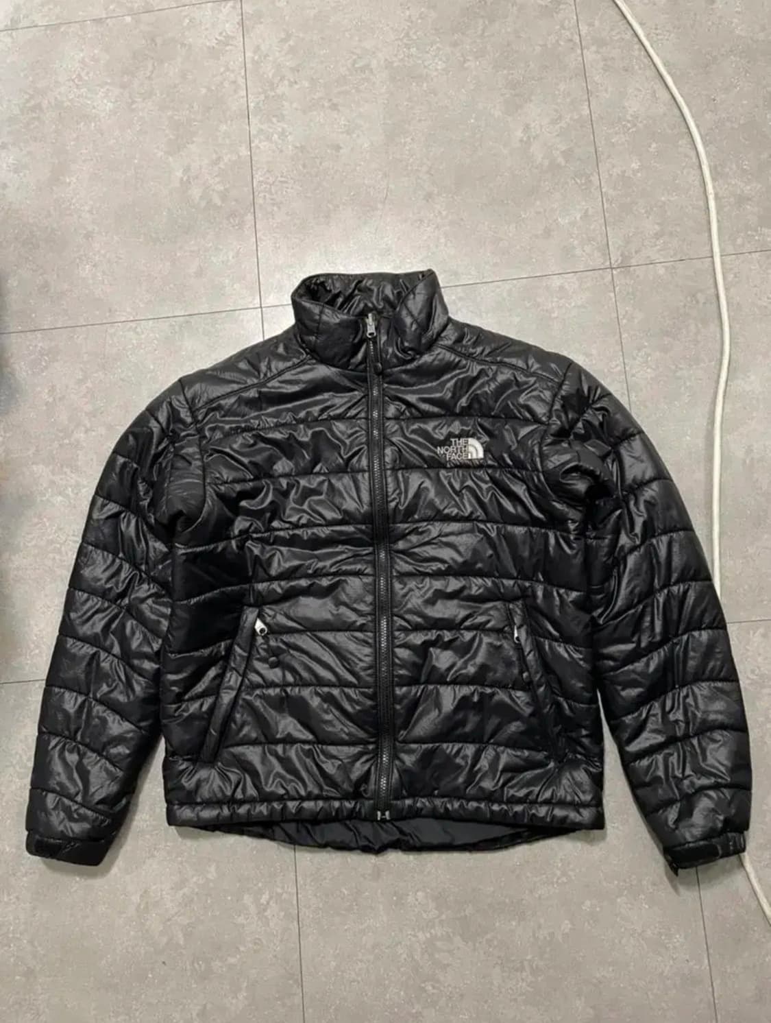 노스페이스 경량패딩 상품이미지1