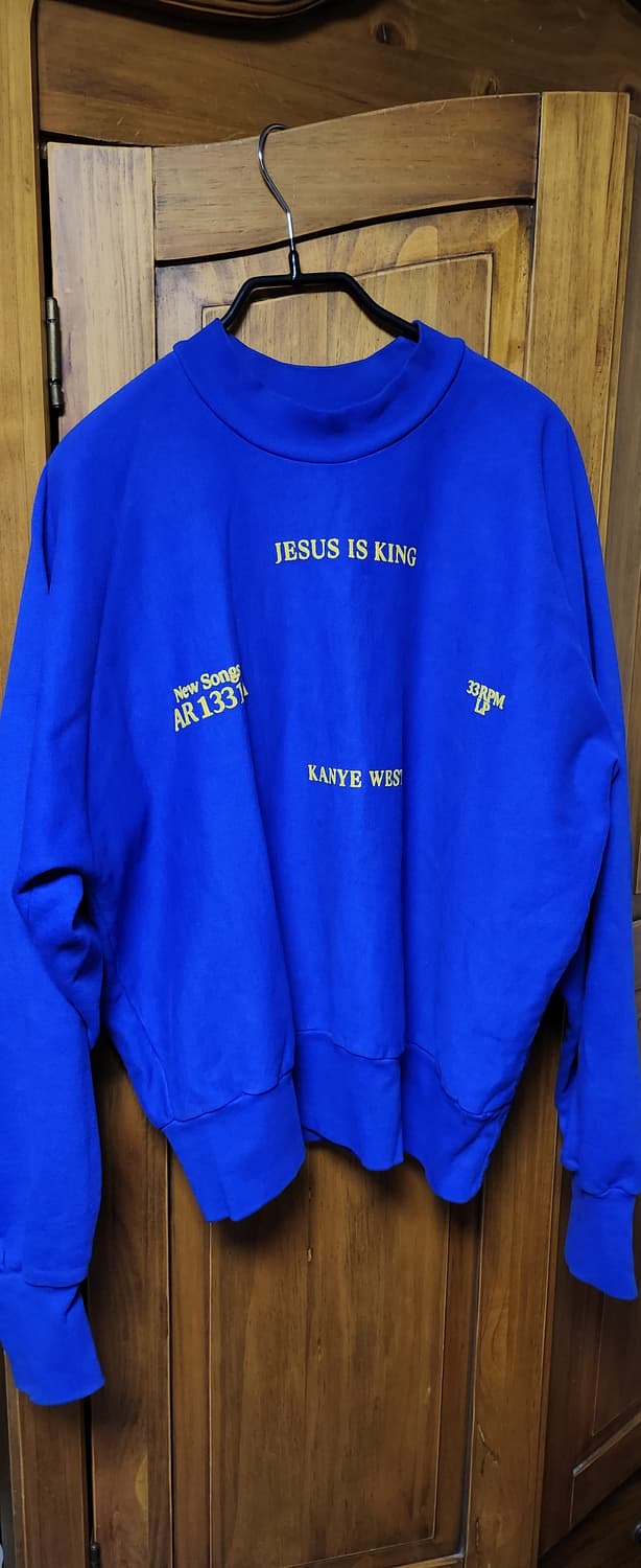 [M] 칸예 머천 맨투맨 JESUS IS KING YE KANYE 상품이미지1