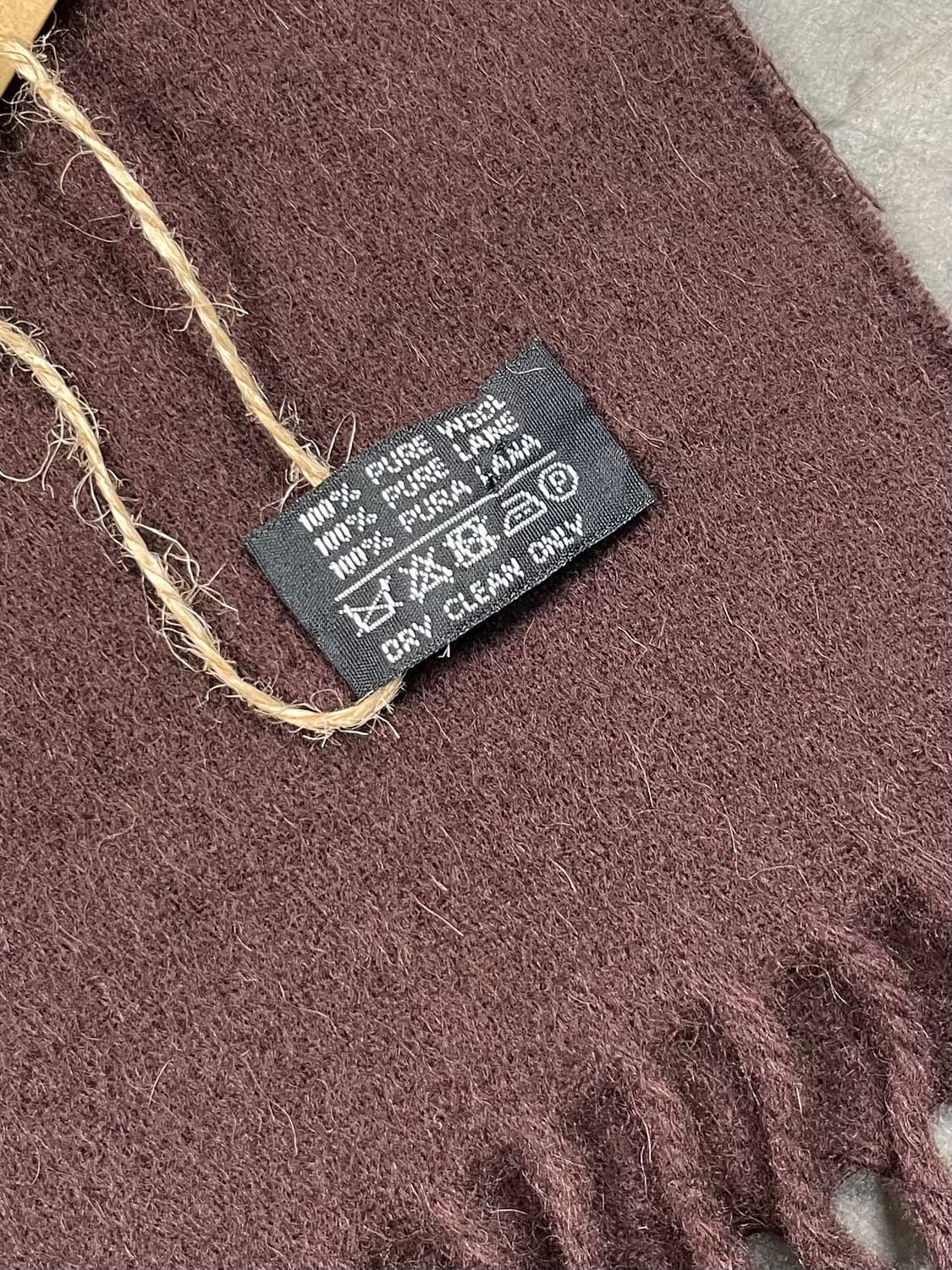 입생로랑 브라운 머플러 상품이미지5