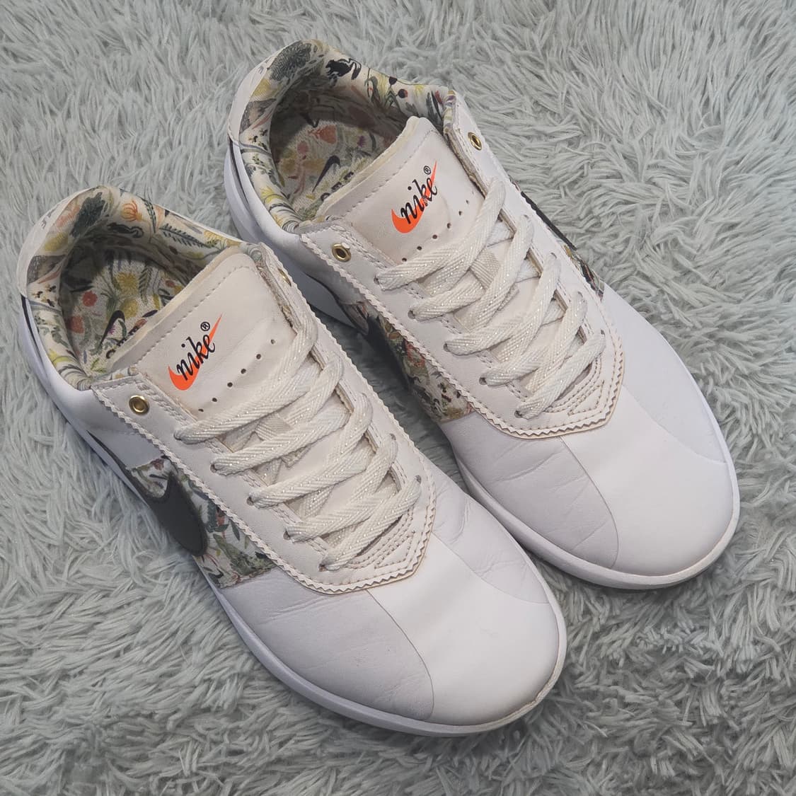 2q-9:나이키 코르테즈 G 골프 플라워 패턴 화이트 (235mm) 상품이미지5