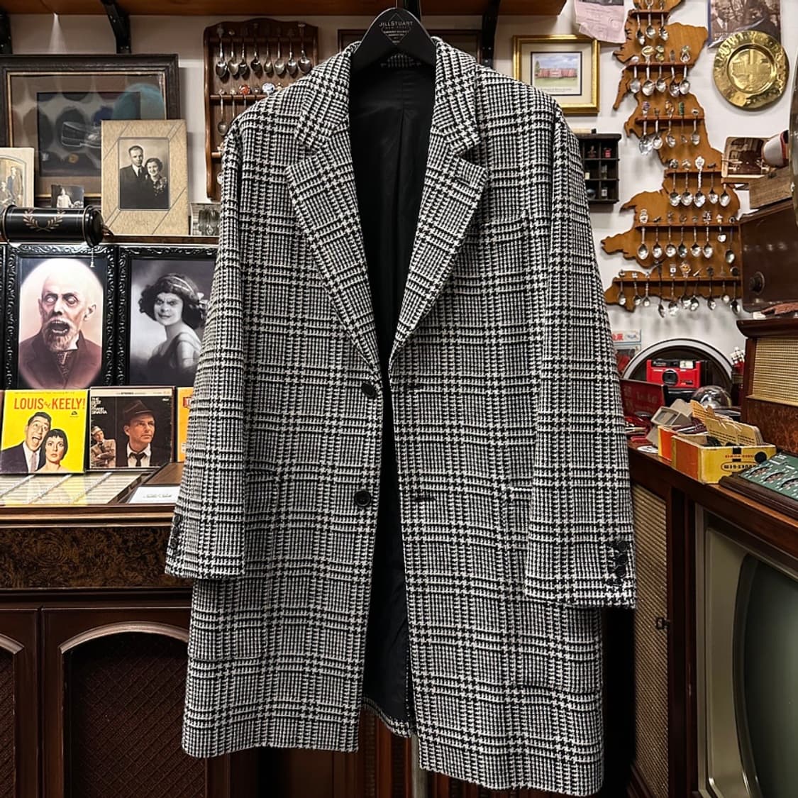 아미 하운드투스 체크 코트 상품이미지1