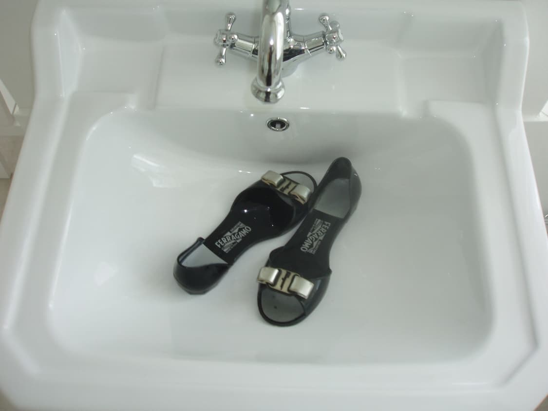 Ferragamo jelly shoes (made in Italy) 상품이미지4