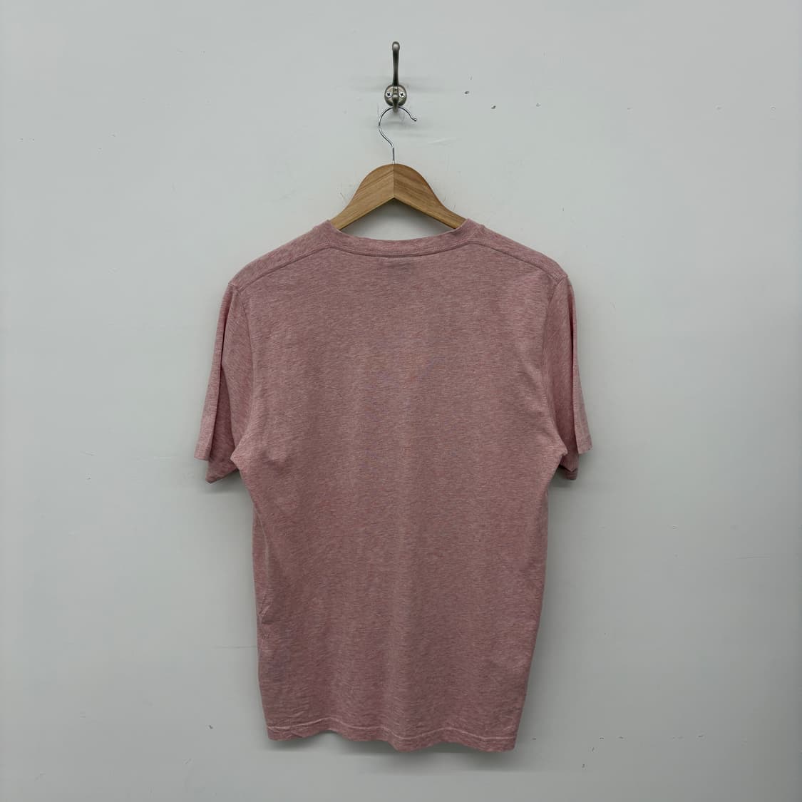 칼하트 포켓 V넥 반팔티 핑크 공용M 상품이미지4