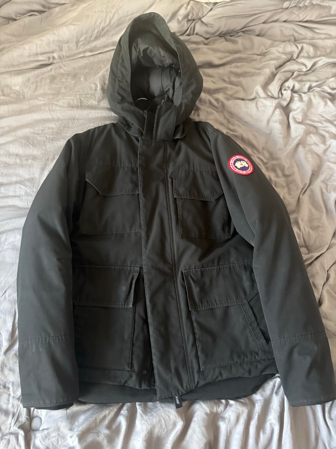 캐나다 구스 패딩 상품이미지1