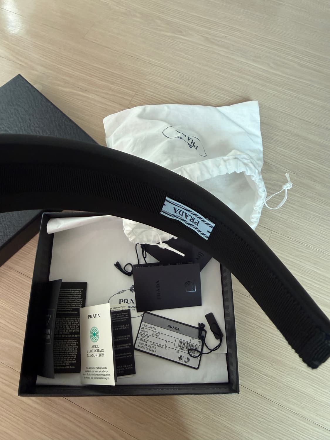 프라다 리나일론 헤어밴드 머리띠 상품이미지3
