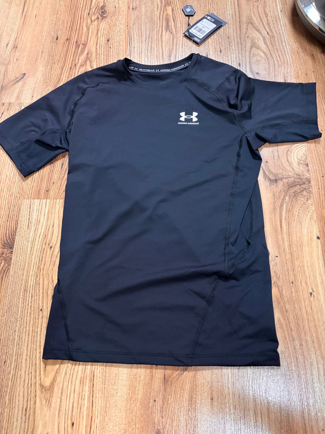 언더아머 반팔(새상품) S급 상품이미지6