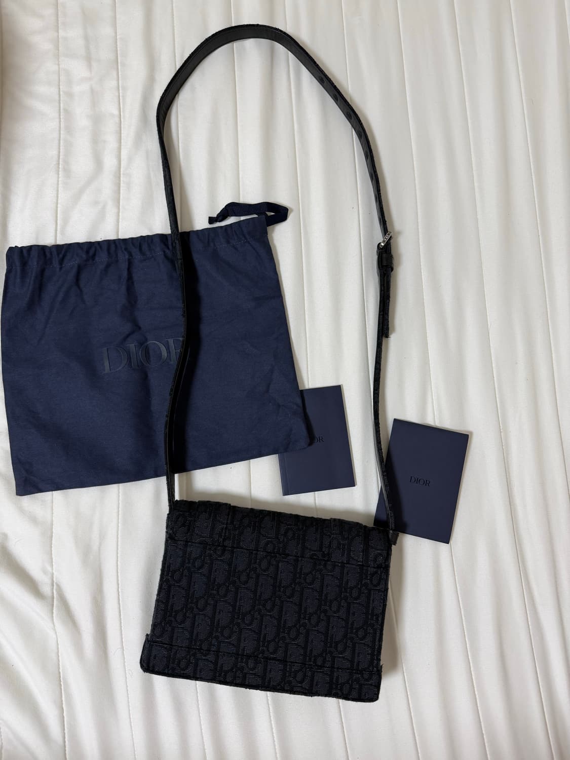 디올 가방 2021 / 풀구성(보증서카드+더스트) / 상태 최상 상품이미지8