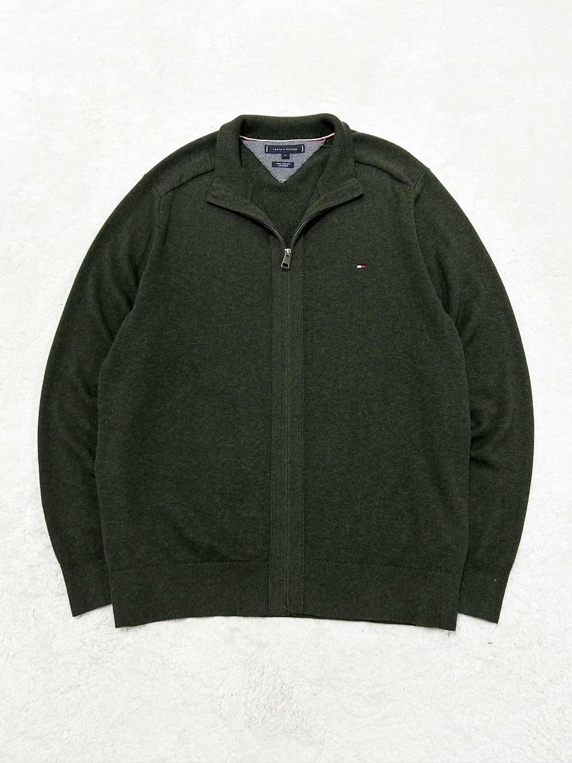 타미힐피거 스몰로고 캐시혼방 카키 니트집업 상품이미지5