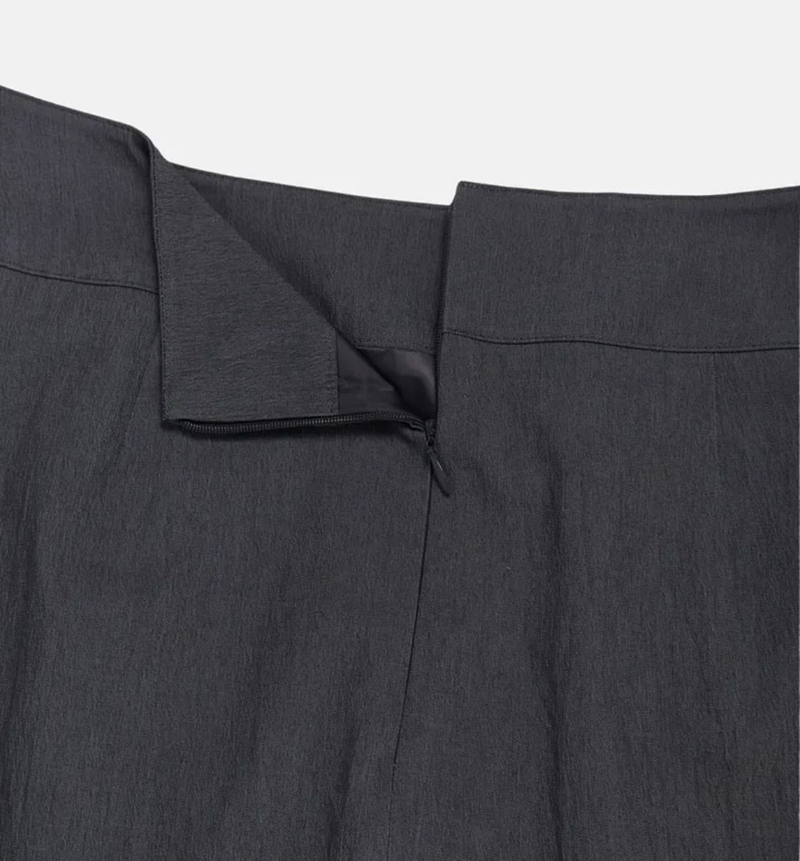 [택있음]엔조블루스 다이애그널 라인 미디 스커트 (Dark Grey) 상품이미지7