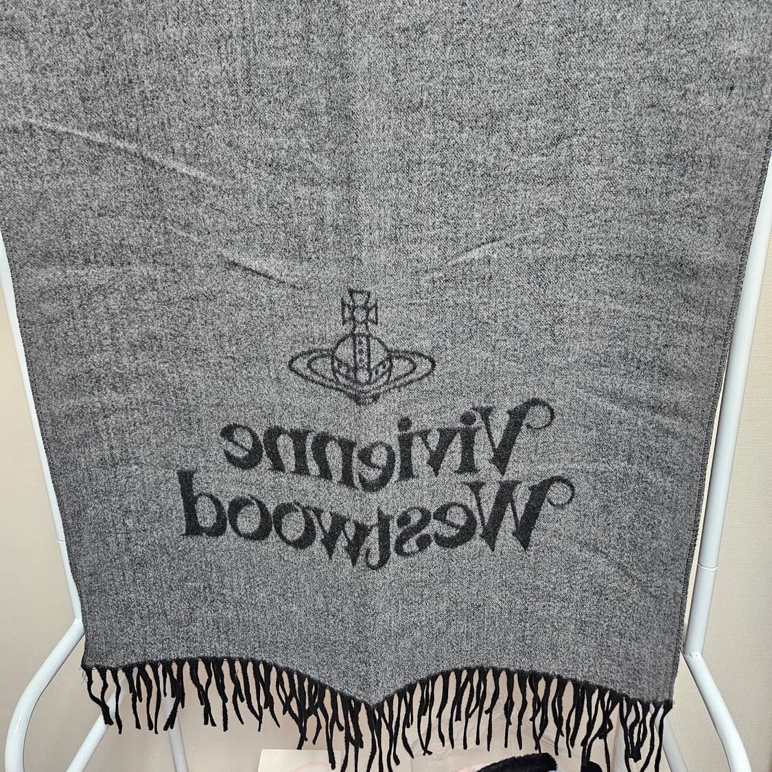 비비안웨스트우드 스타일 더블 컬러 머플러 상품이미지5