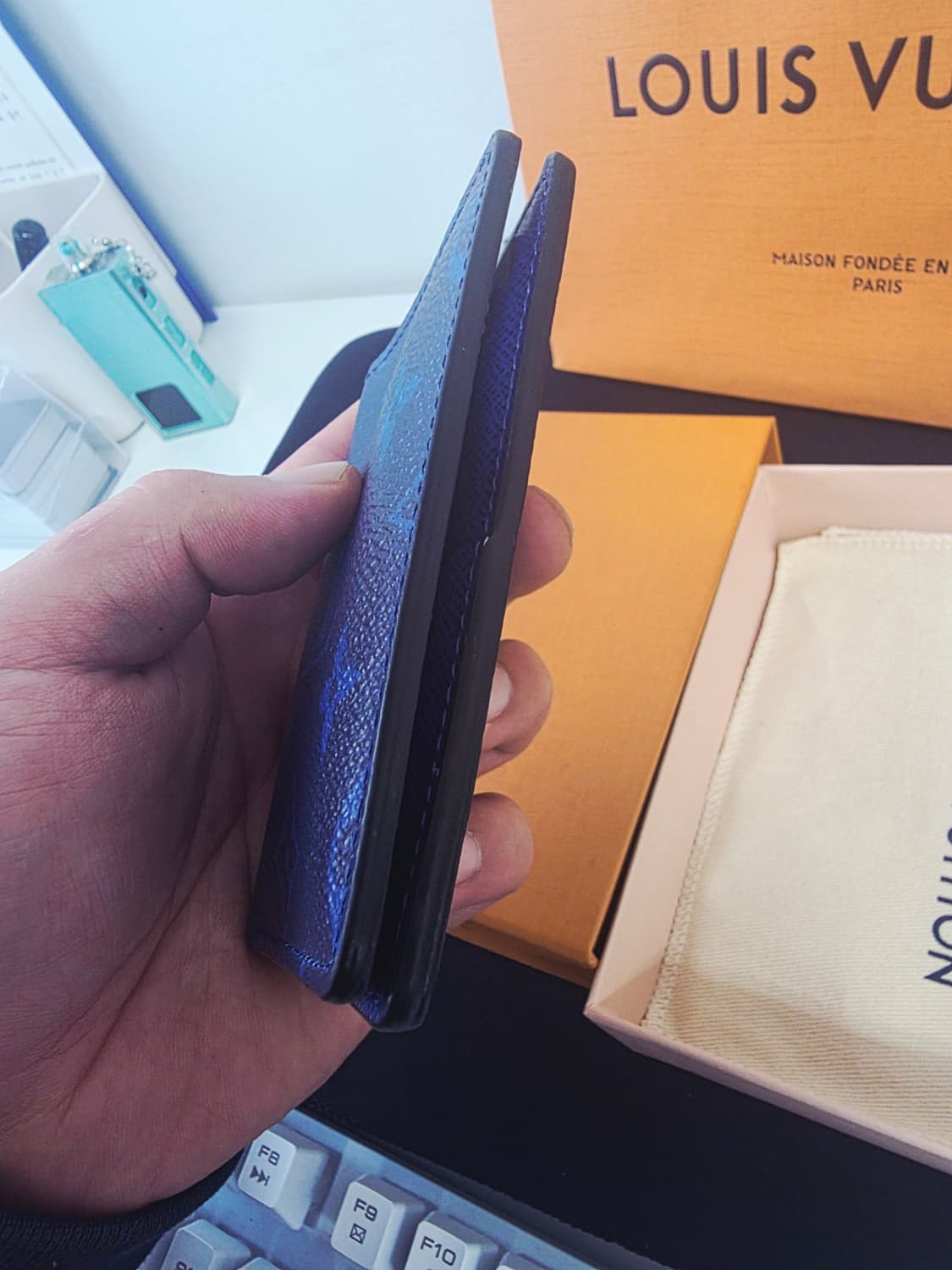 루이비통 오거나이저 카드지갑 코발트블루 상품이미지4