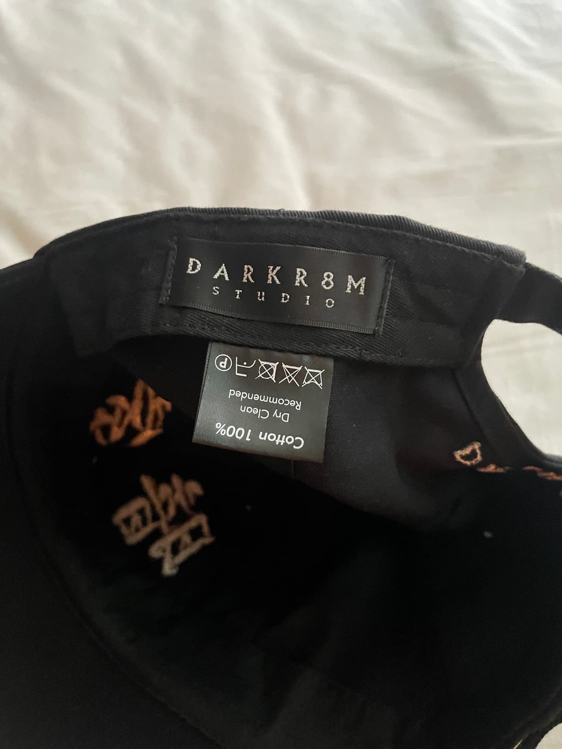 다크룸 암실 초판 볼캡 상품이미지3