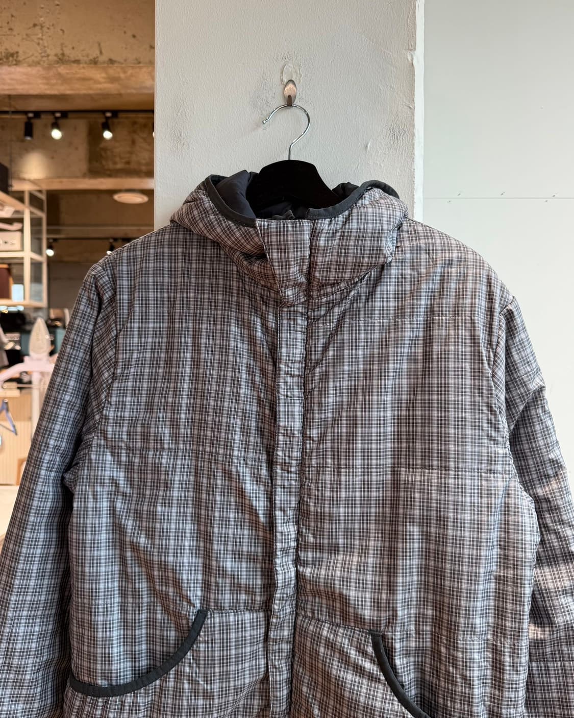 스투시 그레이 체크 리버시블 패딩 점퍼  상품이미지3