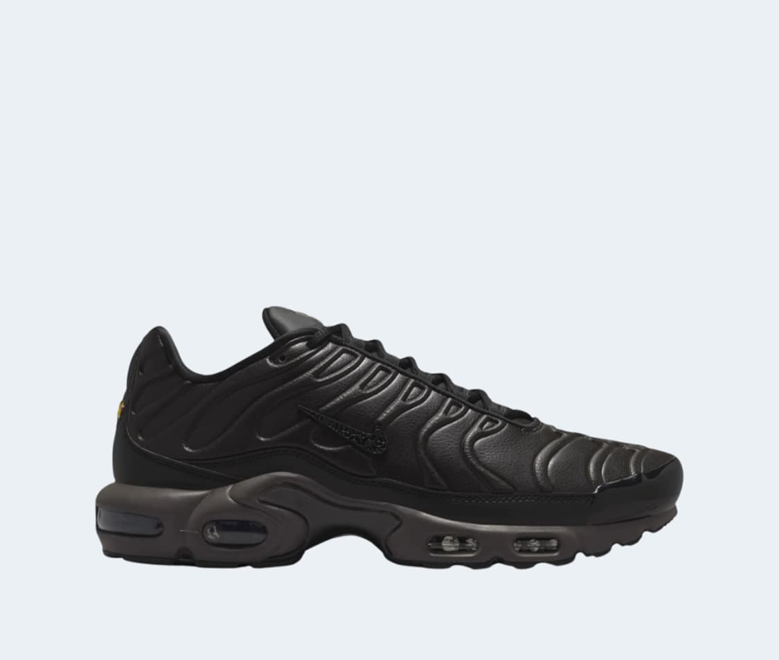Nike Air Max Plus Premium Black Tea 상품이미지1