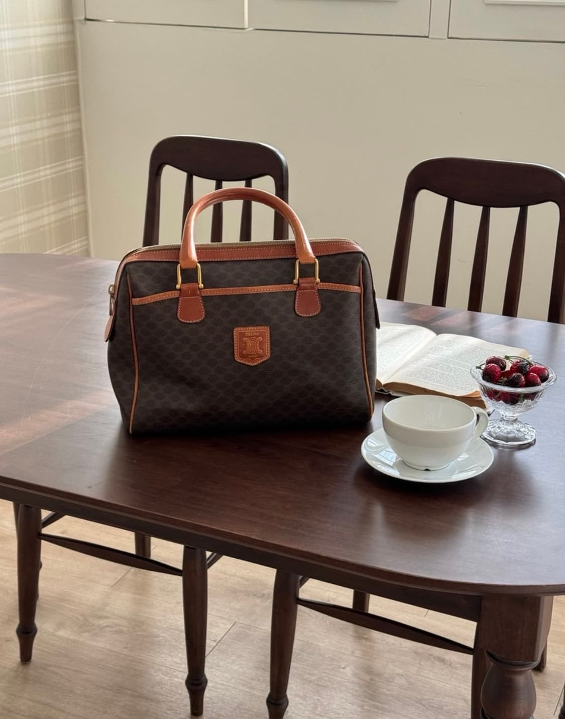 셀린느 마카담 토트백 브라운 보스턴백 상품이미지2