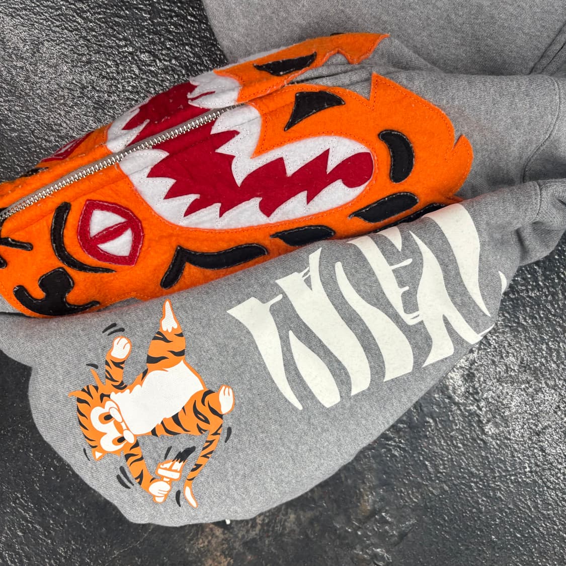 (100)베이프타이거풀후드집업 상품이미지4