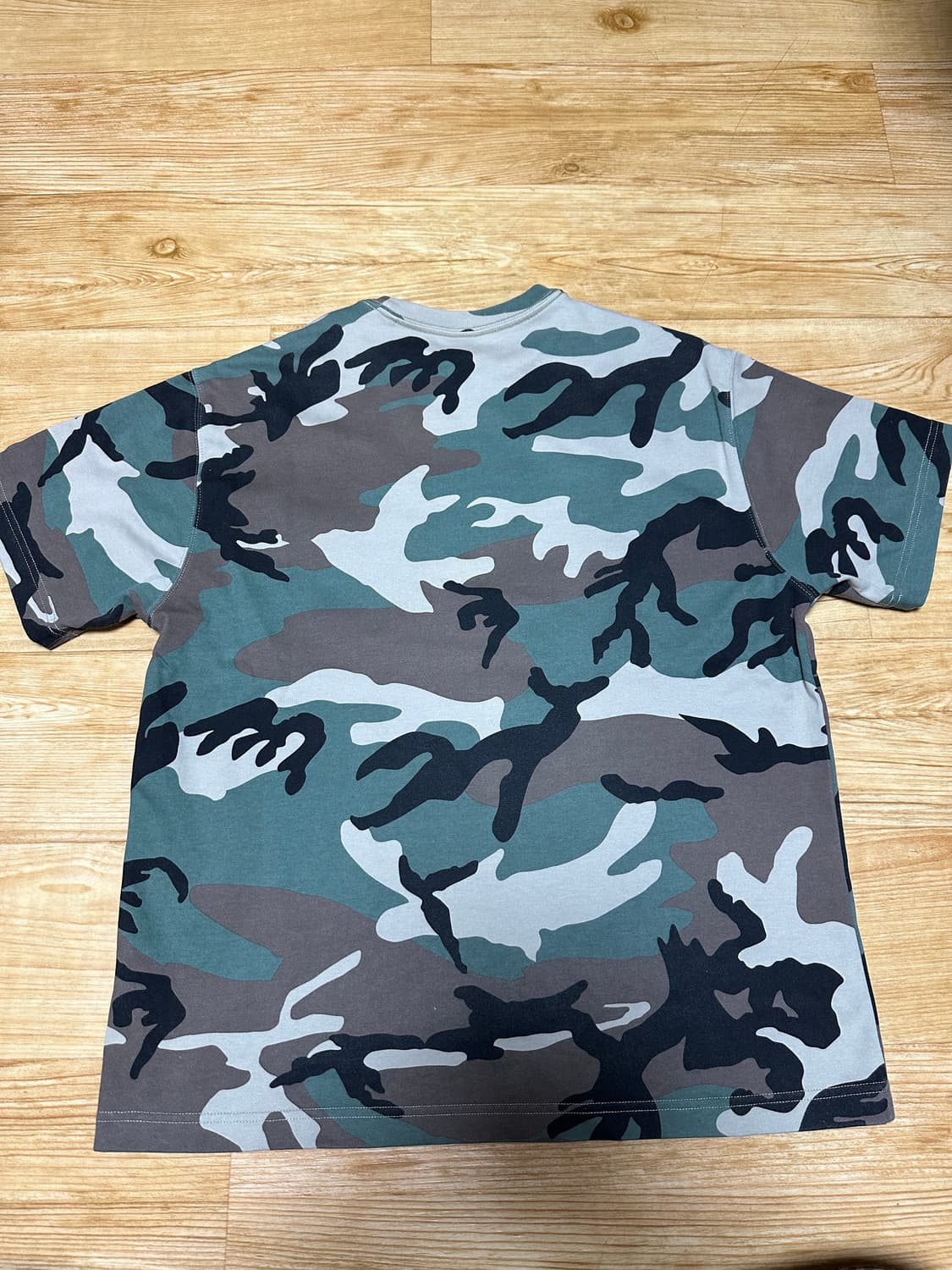 뉴에라 카모 반팔 상품이미지2