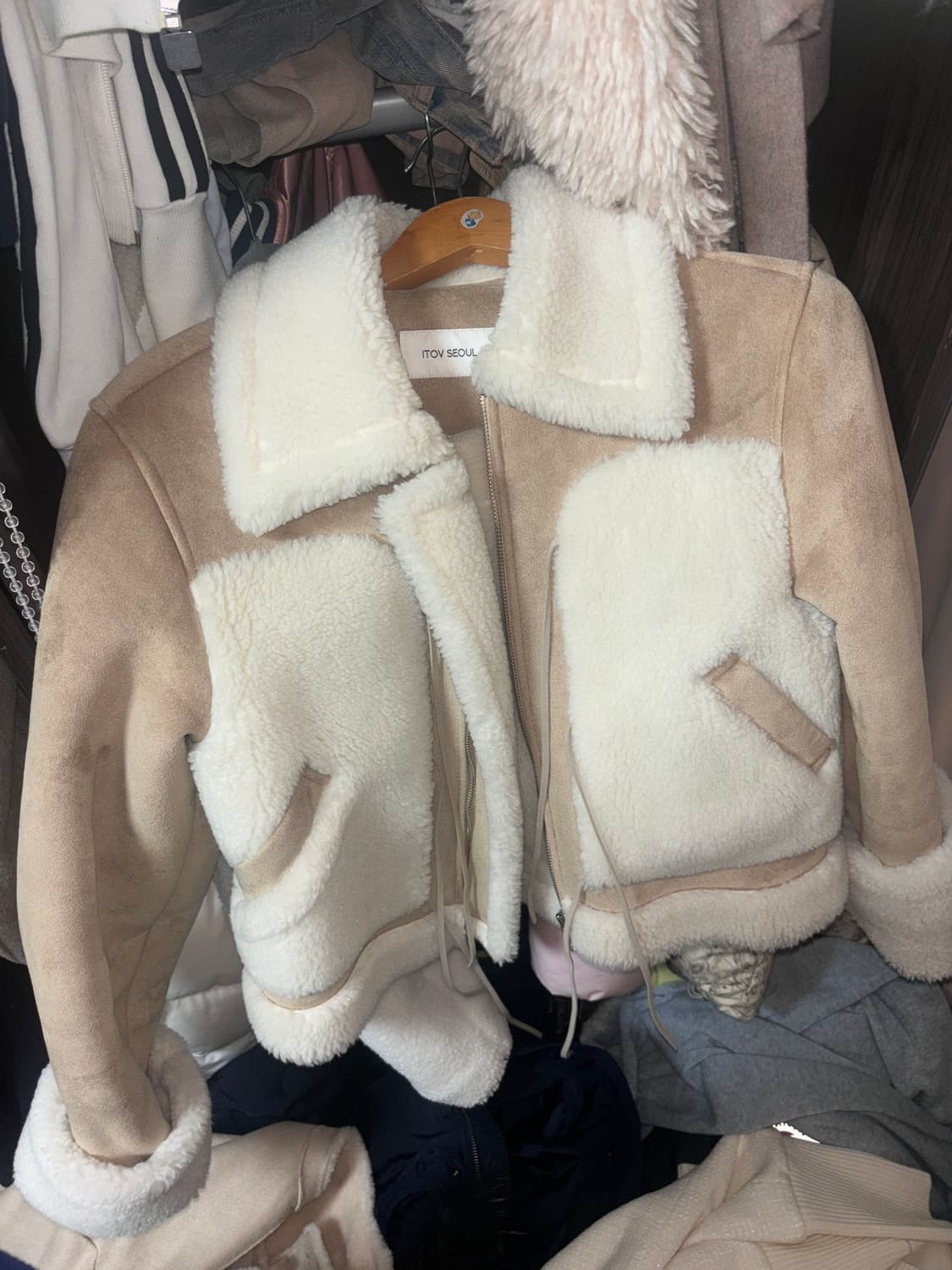 아이토브서울 리본 울 무스탕 상품이미지5