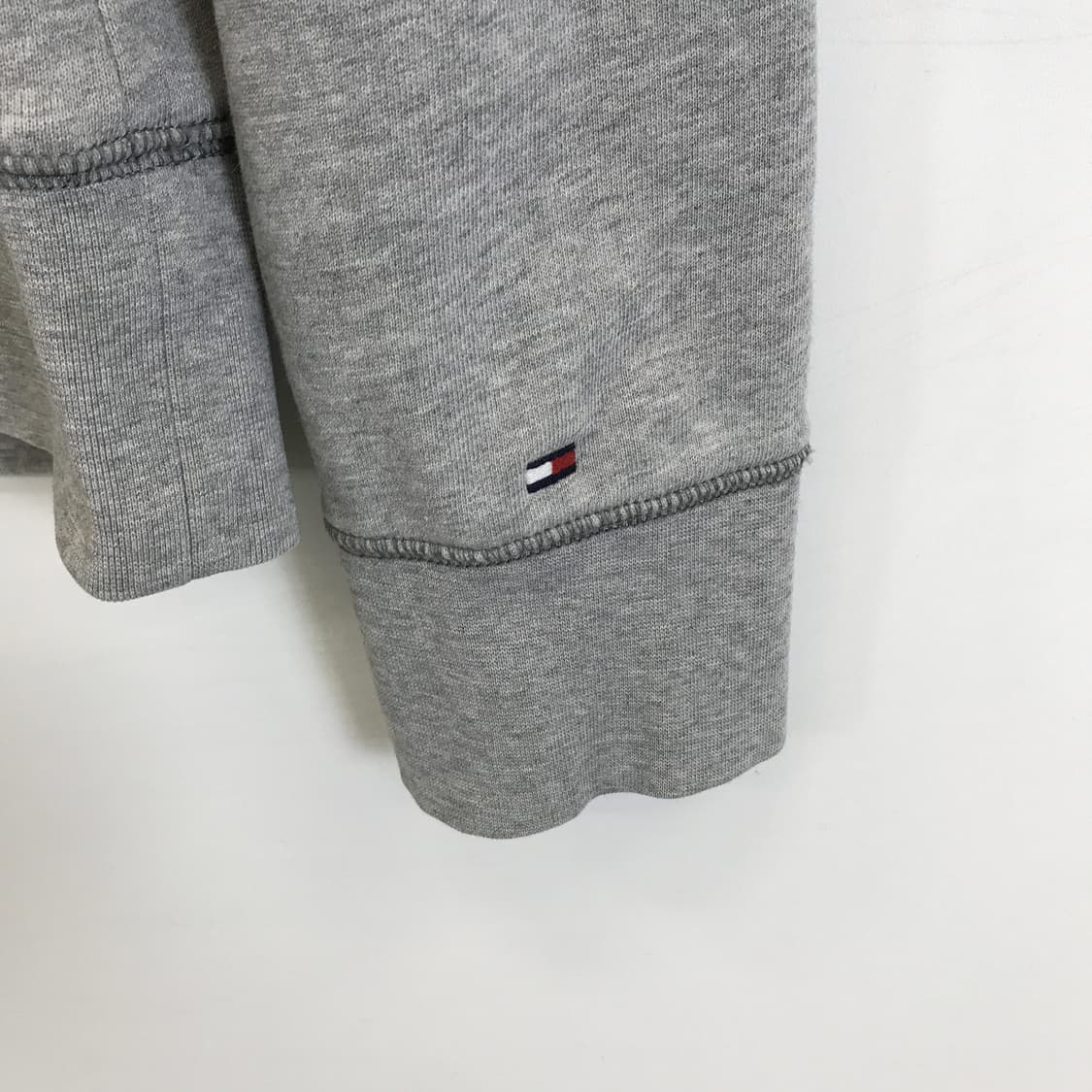 타미힐피거 아이콘 크레스트 맨투맨 [L사이즈] 상품이미지3