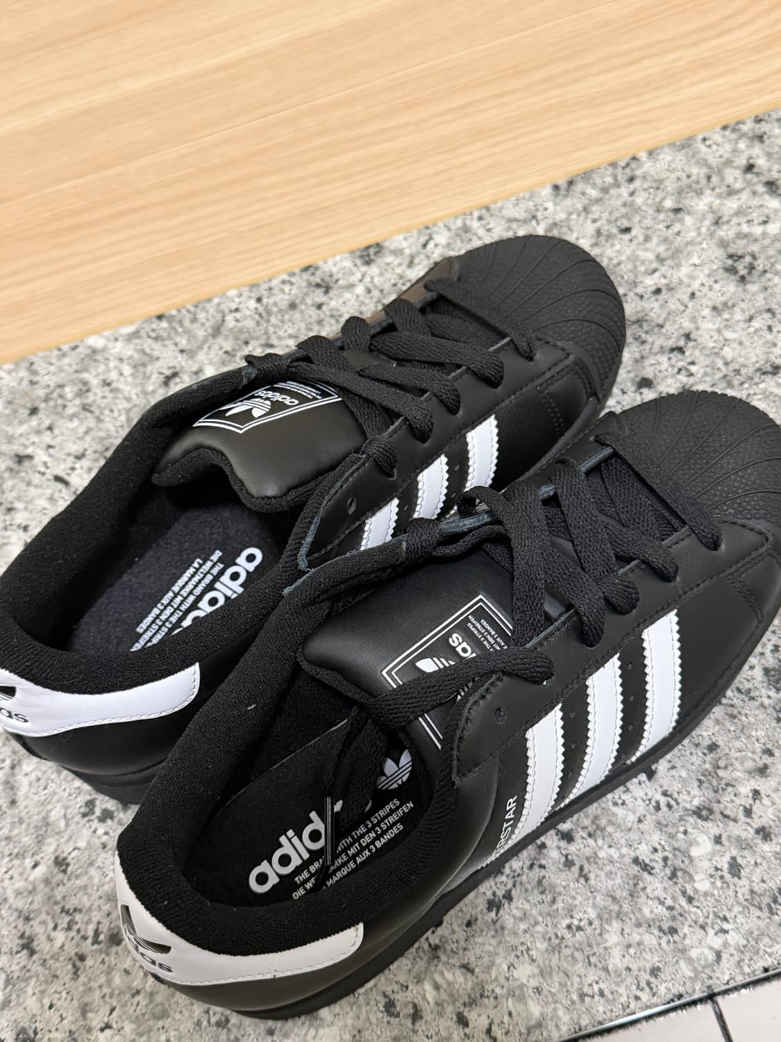 아디다스 슈퍼스타  코어블랙 245 새상품 상품이미지1