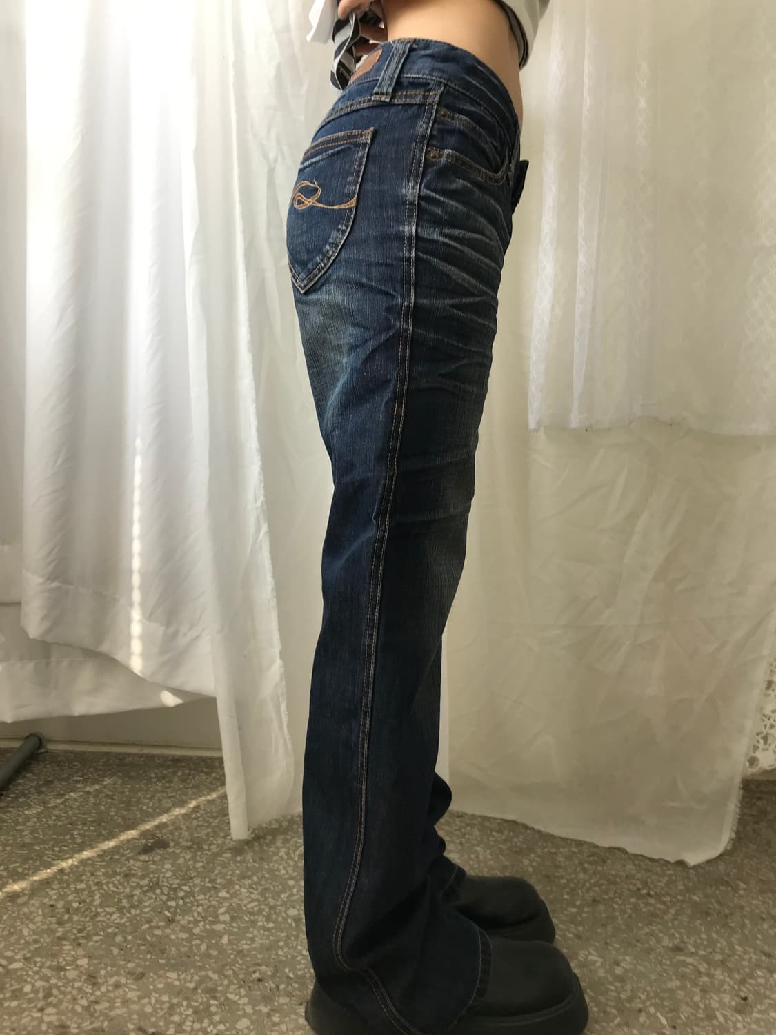 Aft 워시드 데님 부츠컷 팬츠 상품이미지3