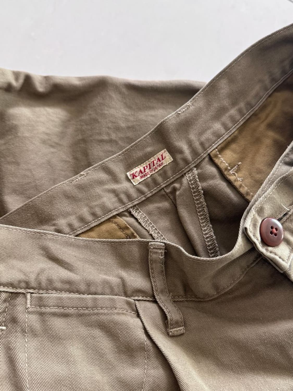 HIGH WAIST CHINO PANTS 하이웨이스트 치노 팬츠 상품이미지3