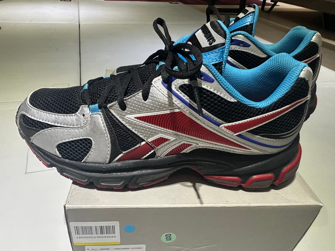 베트멍 스파이크러너 상품이미지2