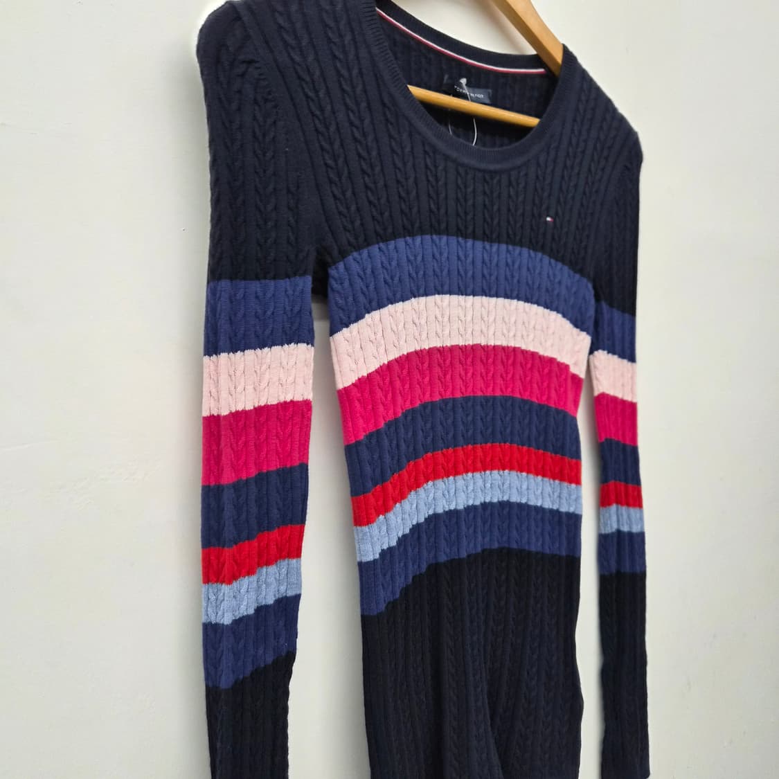 타미힐피거 스트라이프 긴팔 니트 여성 2XS 상품이미지2