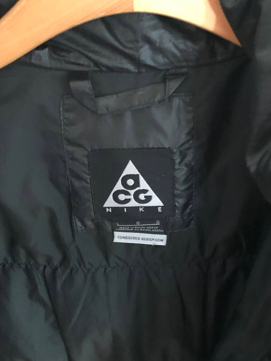 나이키 acg 800필 블랙 구스 다운 여성 L 상품이미지6