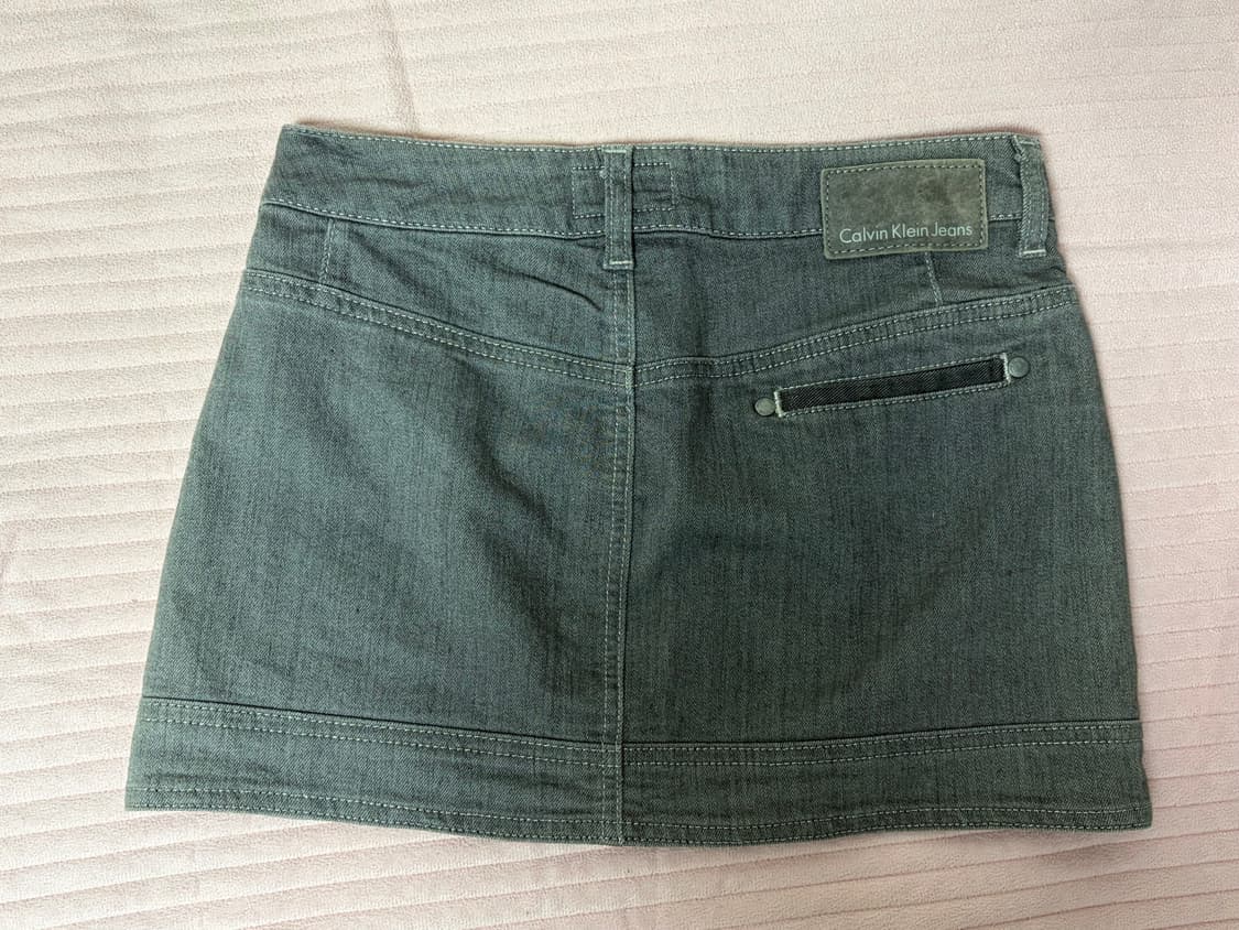 캘빈클라인 그레이 데님 미니스커트 상품이미지2