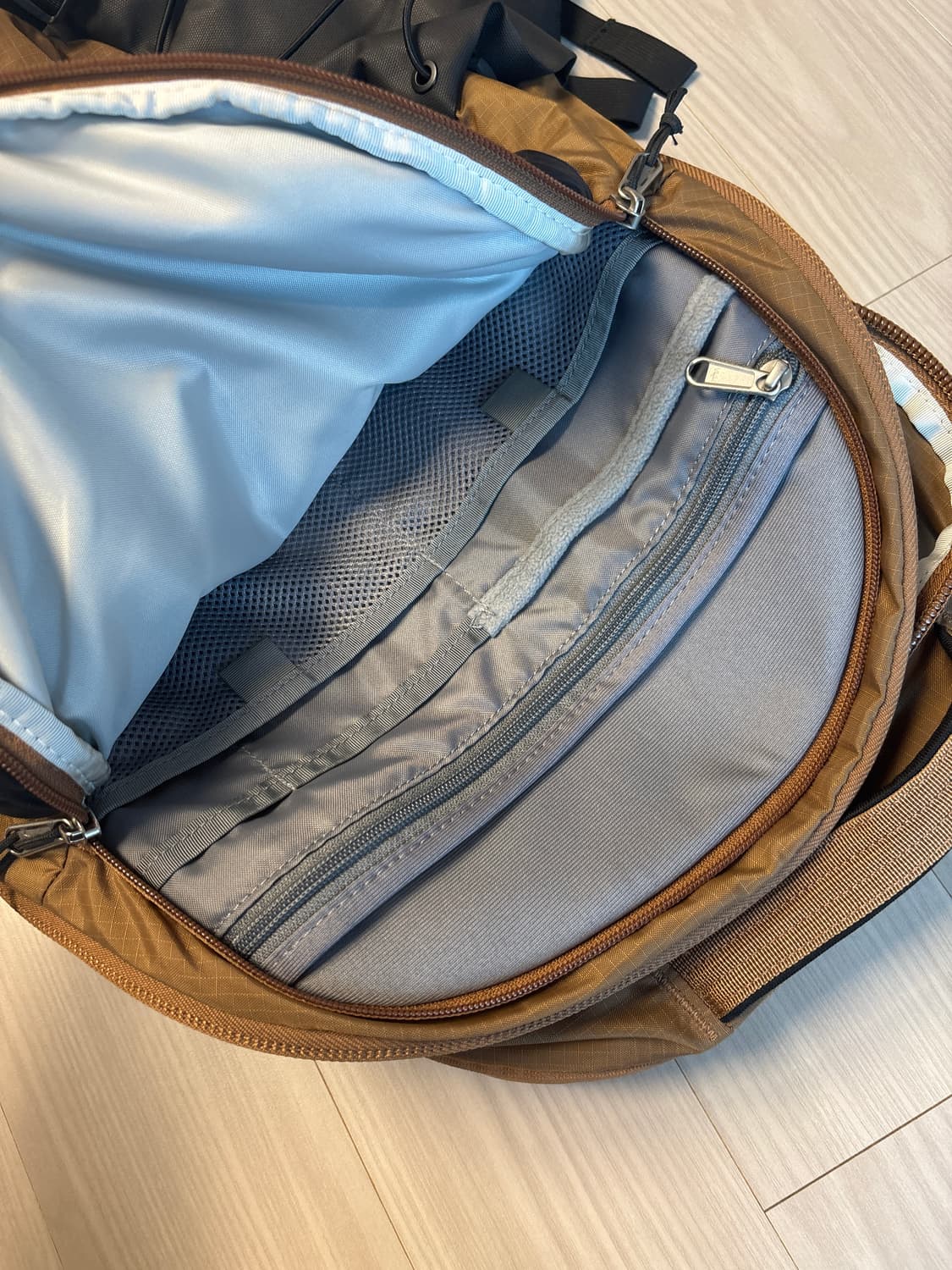 노스페이스 보레알리스 백팩(브라운) 상품이미지4