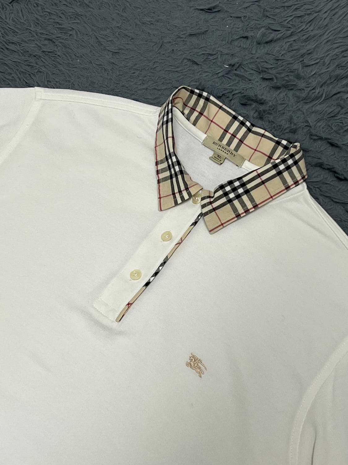 (정품) 버버리 화이트 반팔XL 상품이미지2