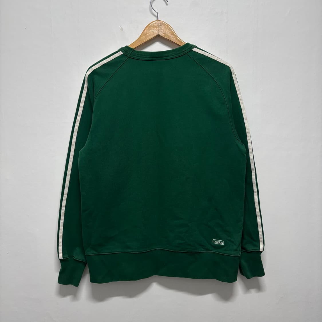 아디다스 그린 삼선 맨투맨 상품이미지3