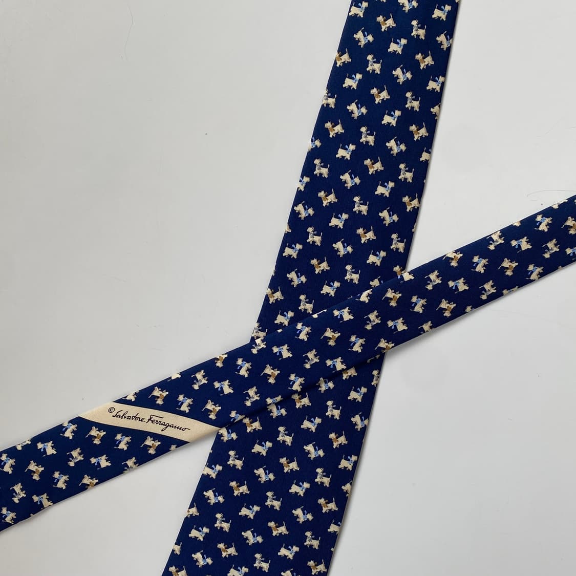 페레가모(Ferragamo) 명품 정품 넥타이  상품이미지4