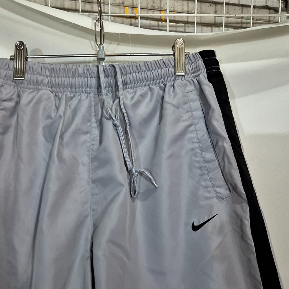 Nike 나이키 솔로 스우시 트랙 팬츠 상품이미지2